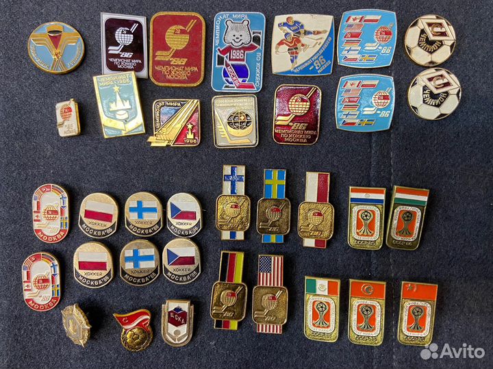 Значки, монеты