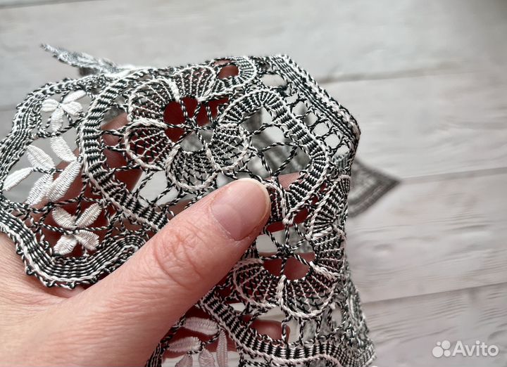 Воротник кружевной