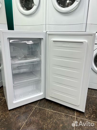 Морозильная камера Hisense FV78D4AWF На гарантии