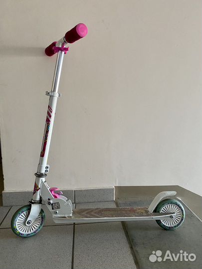 Самокат складной Reaction 125 мм