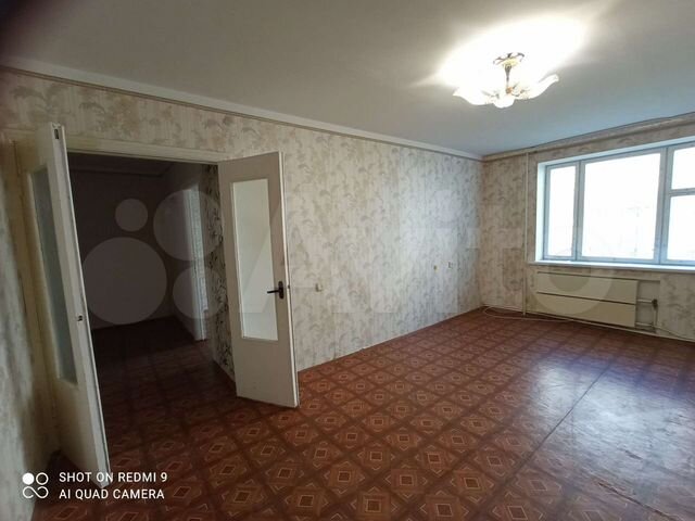 3-к. квартира, 100 м², 1/5 эт.