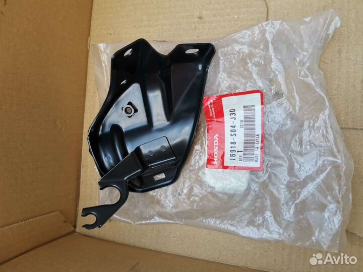 Кронштейн топливного фильтра