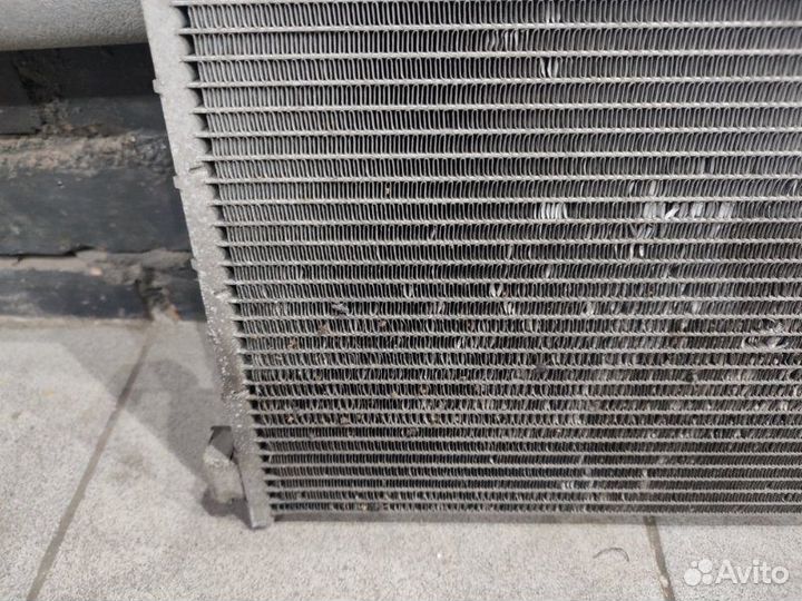 Радиатор кондиционера передний Nissan X-Trail