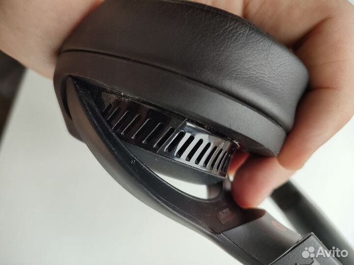 Беспроводные наушники Sony WH-XB900N