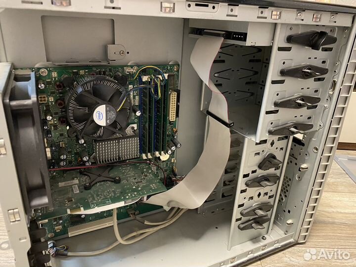 Корпус для компьютера - Системный блок с начинкой