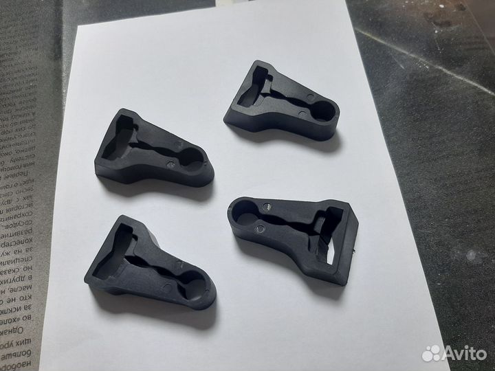 Демпферы замков дверей Opel Astra J