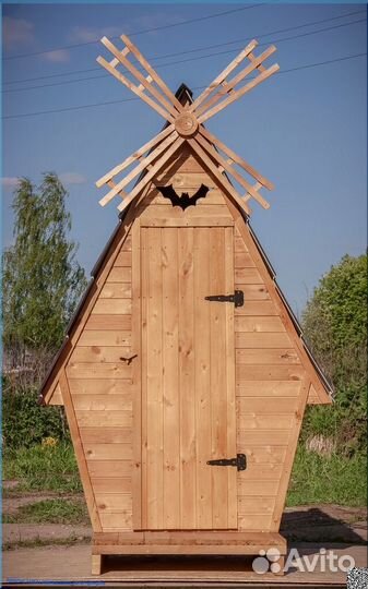 Уличный туалет деревянный GAR207