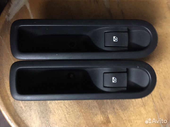 Кнопка стеклоподъемников рено сценик 2008г