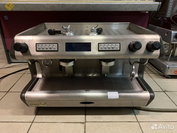 Кофемашина полуавтомат