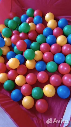 Детская палатка с шариками