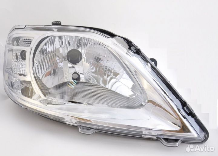 Фара правая LADA Largus, Renault logan