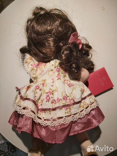 Кукла фарфоровая Танюша