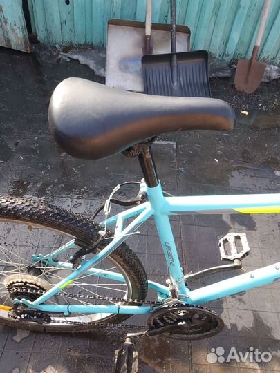Велосипед Actico б/у на 26 колесах, всё работает