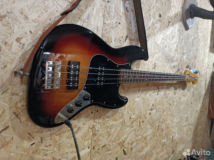 Бас гитара Fender Modern Player Jazz Bass