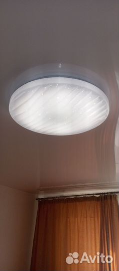 Светильник потолочный светодиодный