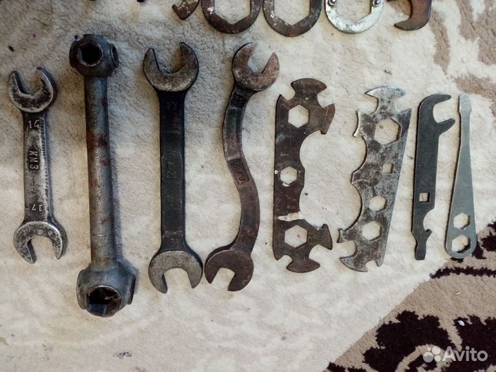 Старинные ключи