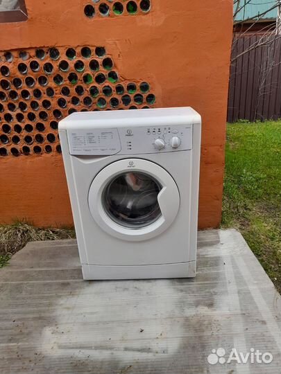 Стиральная машина indesit узкая