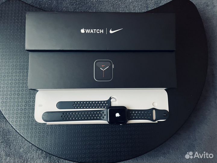 Часы apple watch 6 44 mm nike series