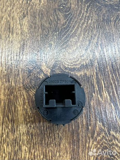 Адаптер магнитолы AUX Nissan Note хэтчбек 1.4 2007