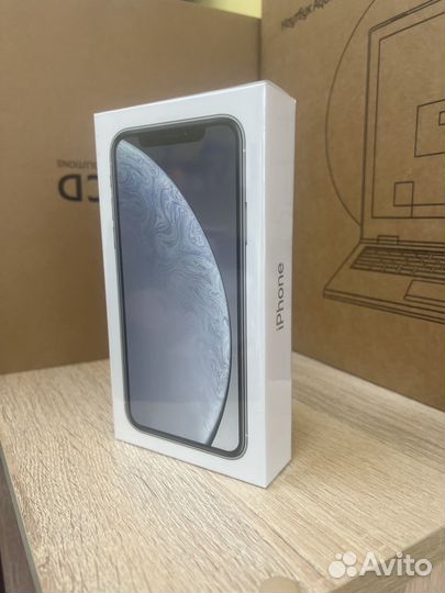 iPhone Xr, 128 ГБ