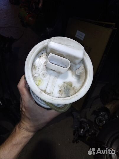 Топливный насос Октавия Тур