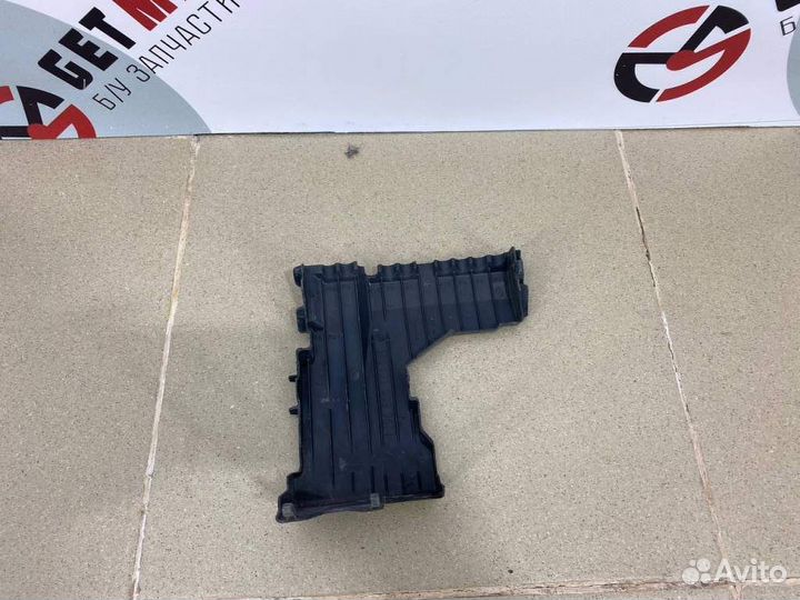 Крышка блока предохранителей Citroen C4 II 2011