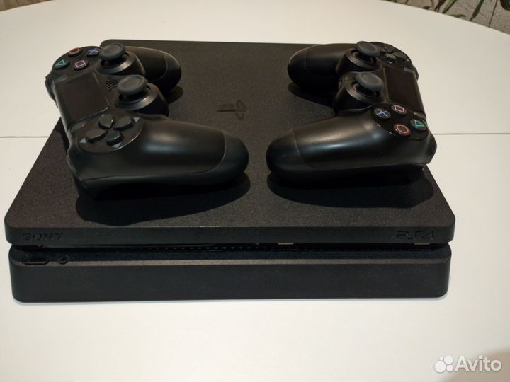 PlayStation 4 Slim 11.00