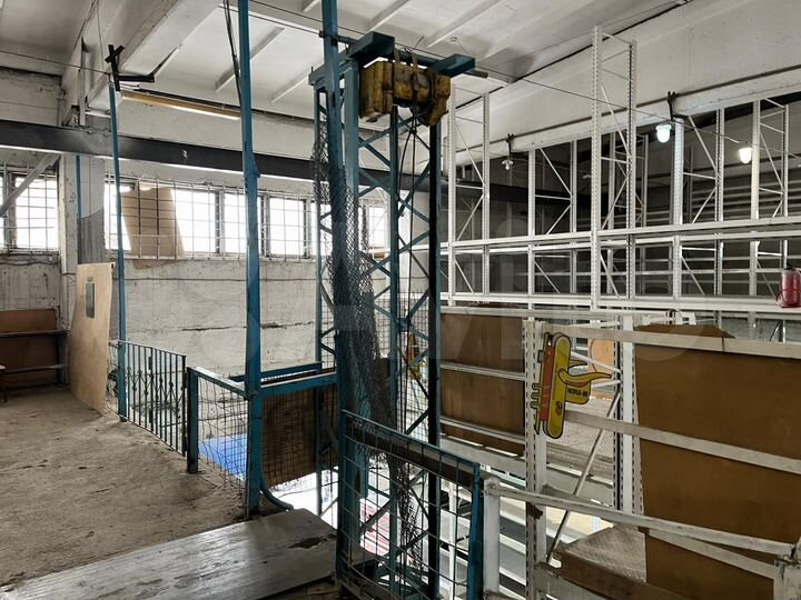 Склад, 790 м²