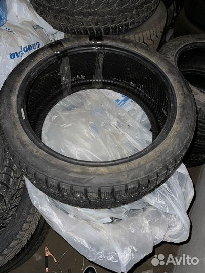 Pirelli Ice Zero 245/40 R18
