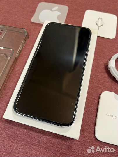 iPhone 12, 64 ГБ