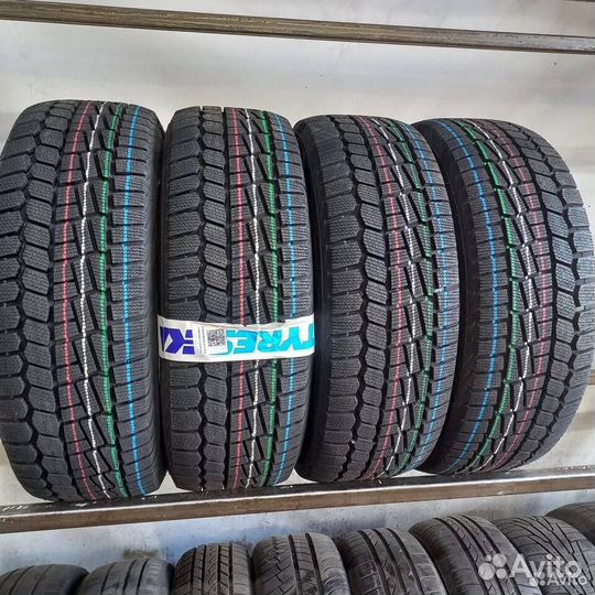 Viatti Brina V-521 215/55 R16