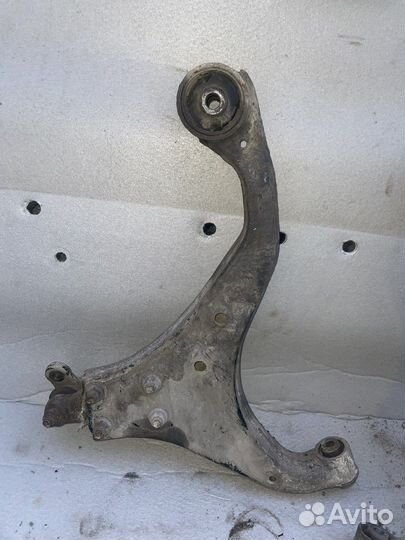 Рычаг передний Hyundai Tucson JM