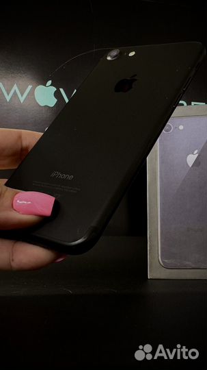 iPhone 7, 32 ГБ