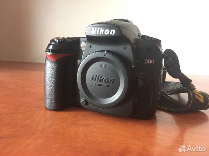 Nikon D90 body