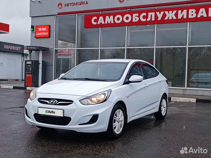 Hyundai Solaris 1.4 МТ, 2011, 123 000 км