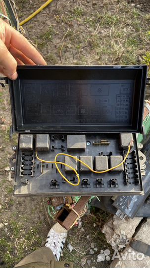 Блок предохранителей ваз 21099