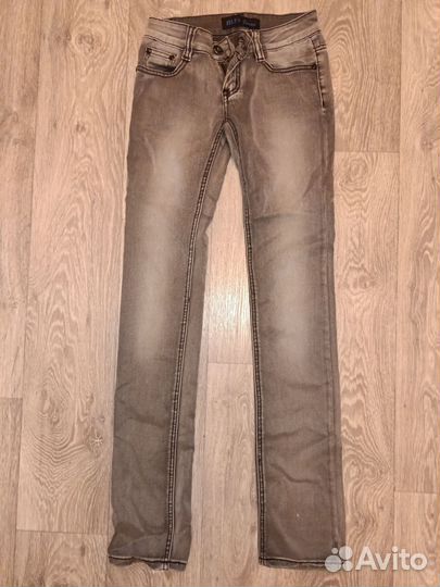 Джинсы женские 40 размер