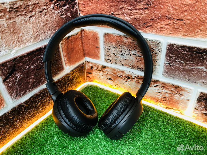 Z.13050 Беспроводные наушники JBL tune 500bt