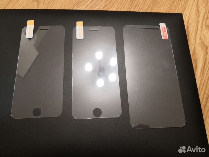 Защитные стекла