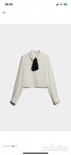 Укороченная блуза прямого кроя со съемным бантом