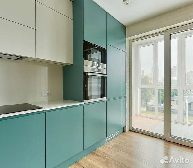 Кухня под потолок с подсветкой на заказ Москва