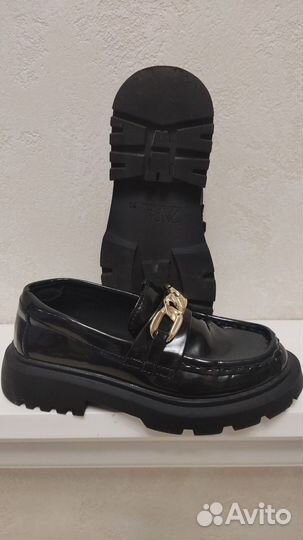 Лоферы Zara