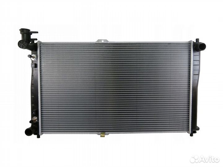 Радиатор охлаждения Kia Carnival
