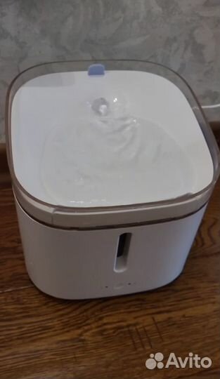 Поилка Pawbby Pet Water Dispenser (MG-WF001EU)