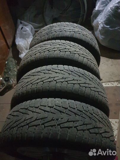 Nokian Tyres Hakkapeliitta 7 SUV 235/60 R18 107T