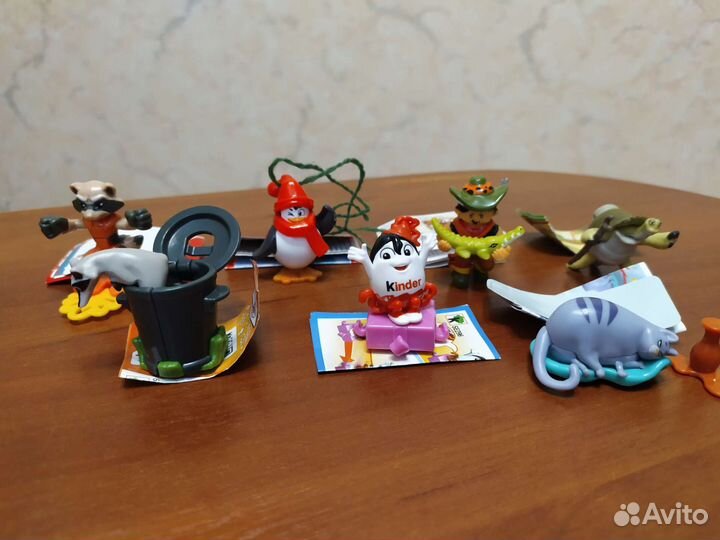 Игрушки из киндера со вкладышем