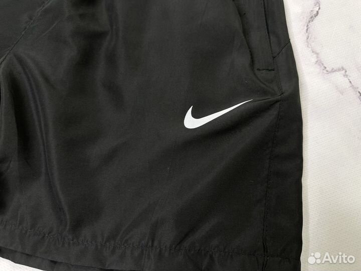 Плавательные шорты Nike Air