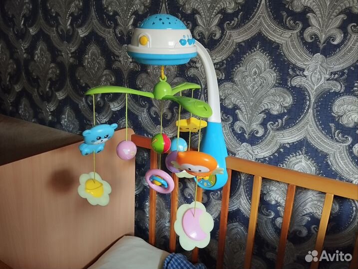 Детский мобиль