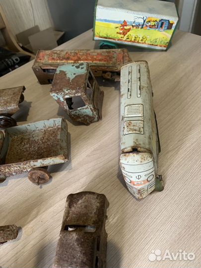 Старая детская машинка