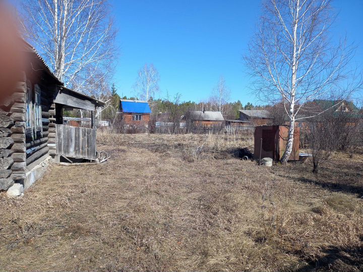 Дача 20 м² на участке 10 сот.